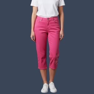 TANJAY Hot Pink High Rise Denim Pedal Pusher Floral Applique Capri Jorts